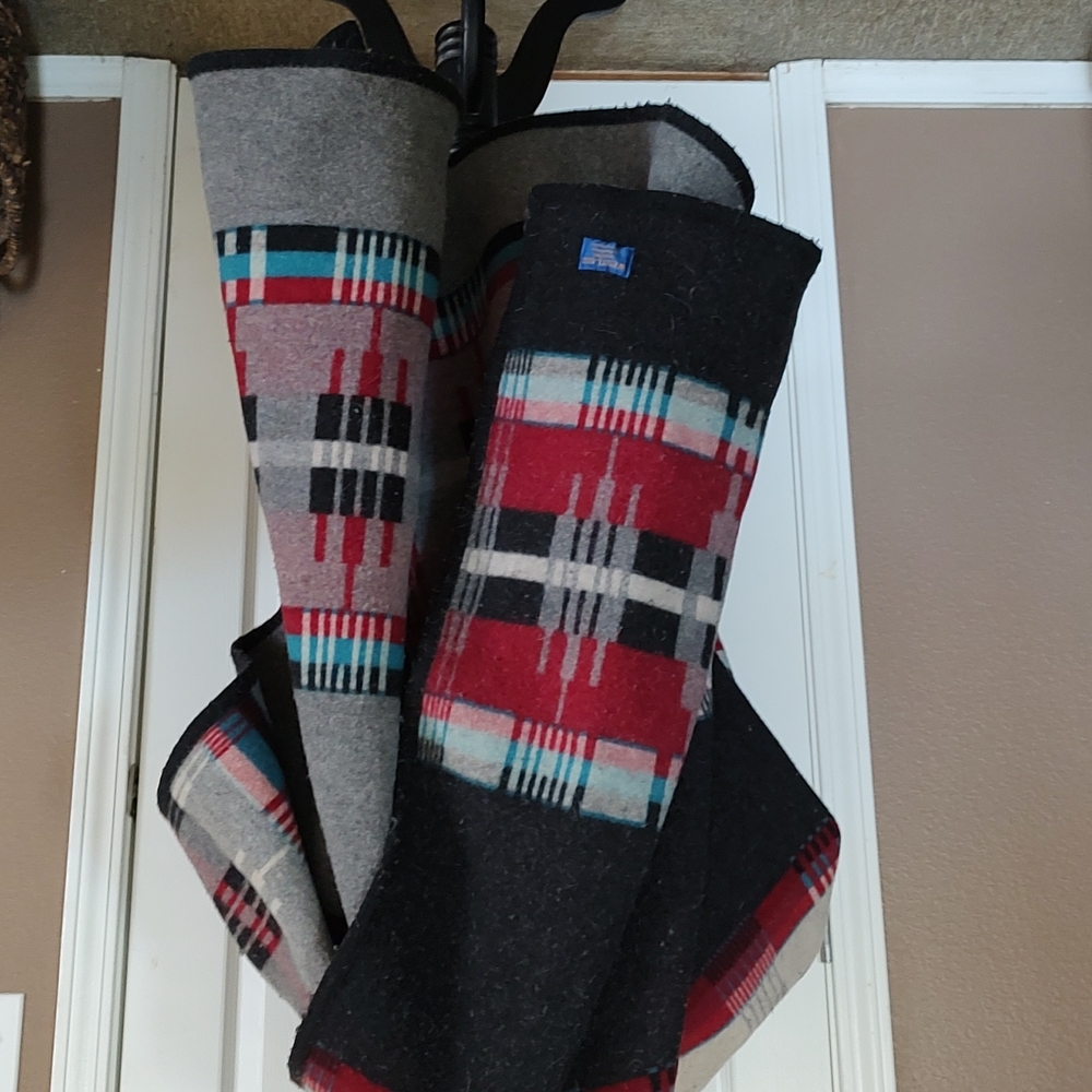 Westland by Pendleton Wool reversible blanket